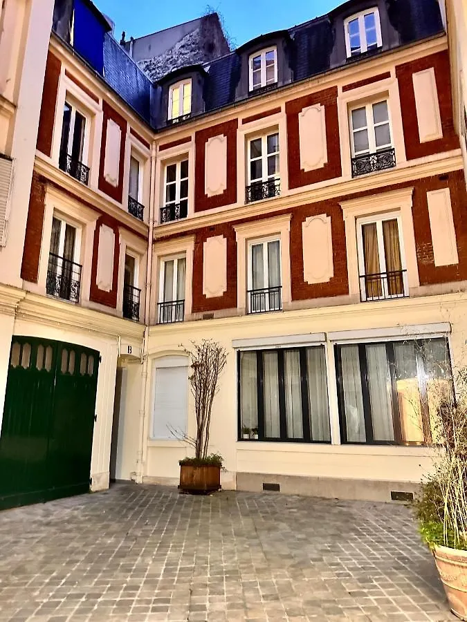 Moderne - Champs Elysees Haussmann דירה פריז